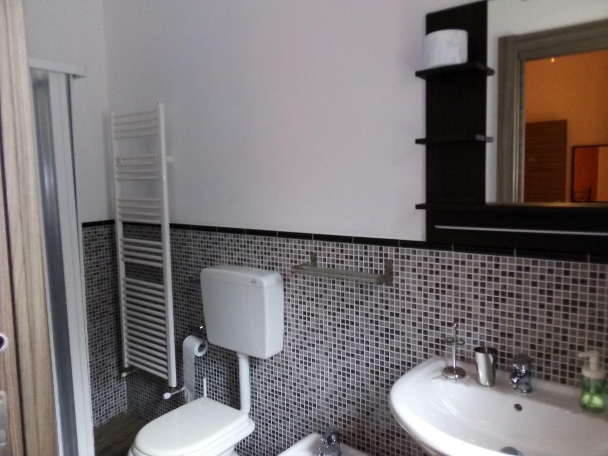 Bed&Breakfast Via Venezia Regalbuto Exterior foto